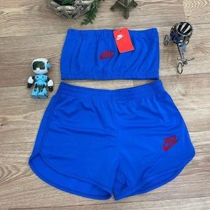 2 piece Nike